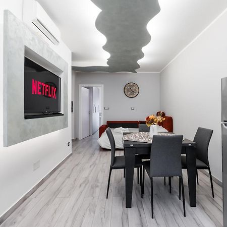 Moderno Bilocale A 5 Minuti Dal Centro Storico Apartment ตูริน ภายนอก รูปภาพ